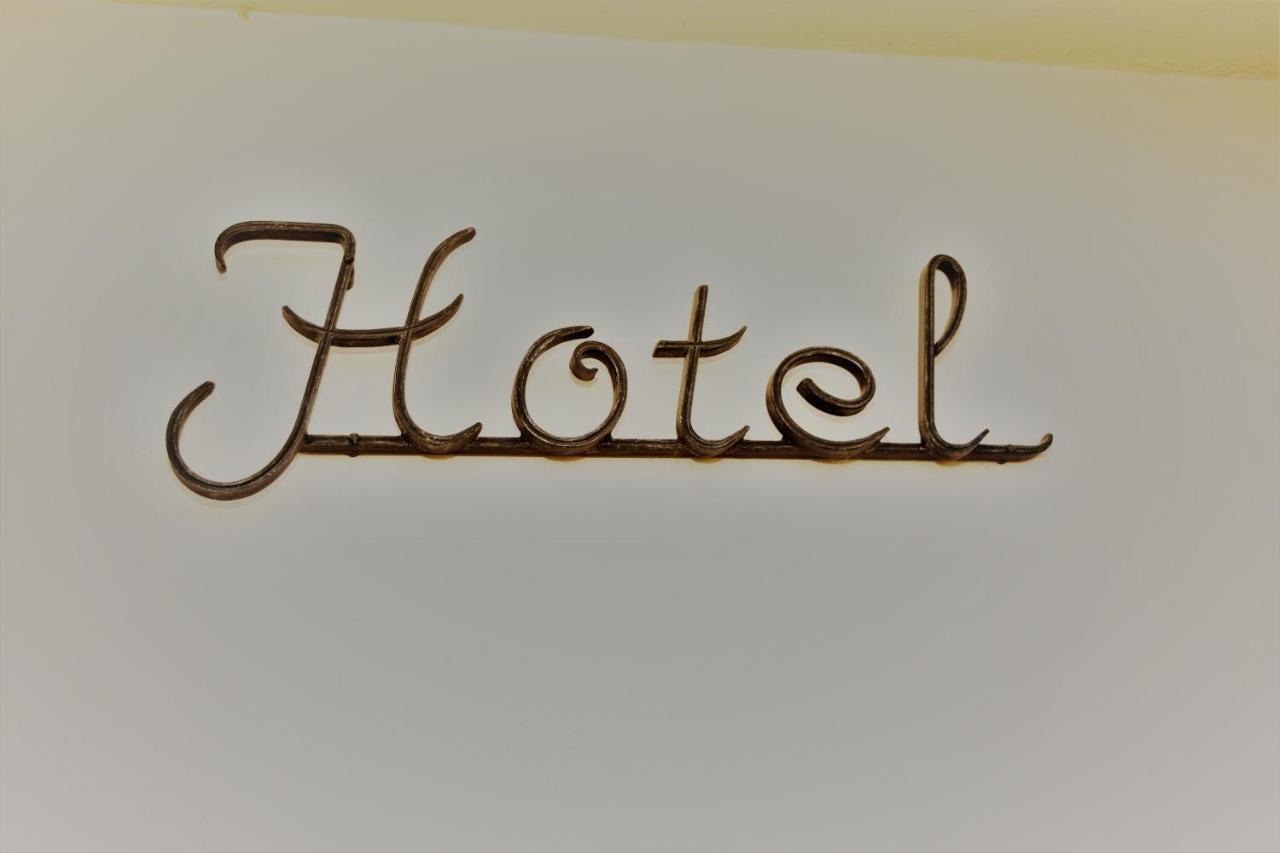 Domizil Hotel Bei Welter Nideggen Kreuzau Esterno foto