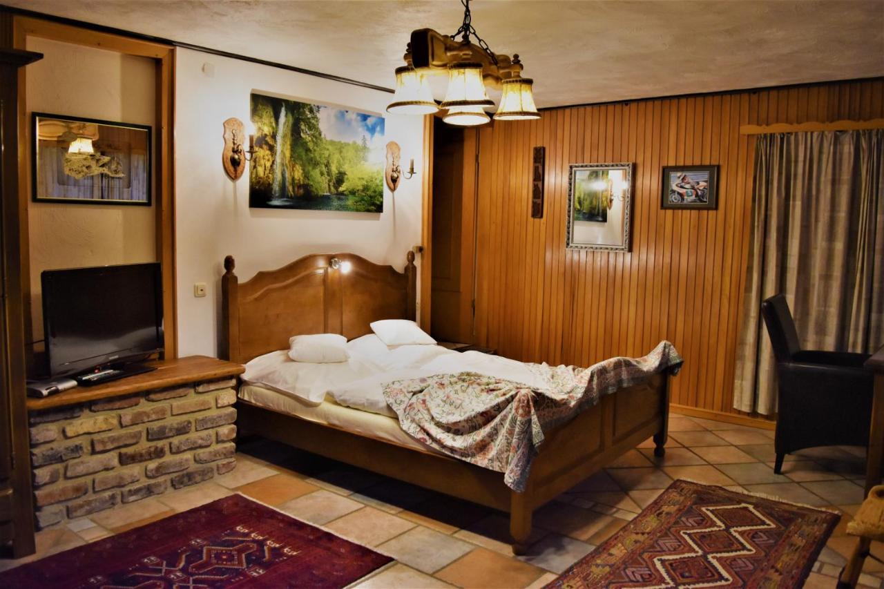 Domizil Hotel Bei Welter Nideggen Kreuzau Esterno foto